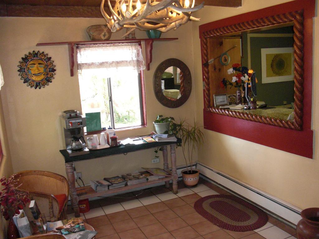 Sun God Lodge Taos Extérieur photo